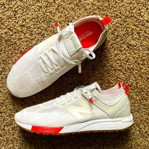 New Balance 247 REVlite shoes